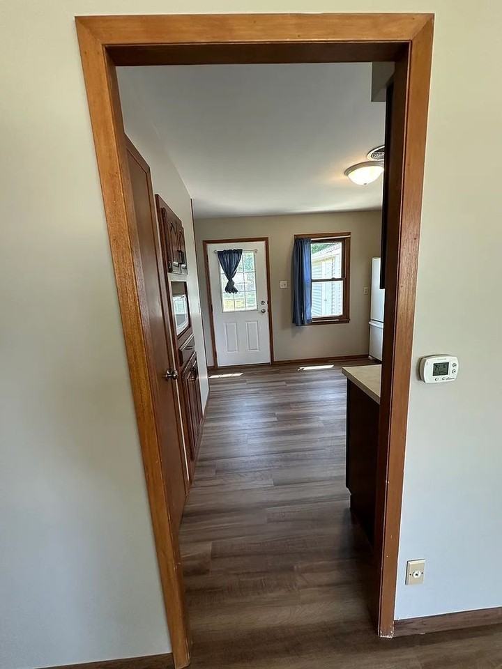 1711 Keith Dr Ne - Photo 4 of 14