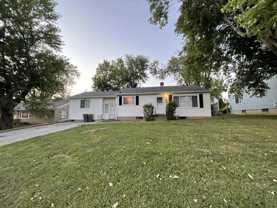 207 E 19th St - Photo 1 of 1