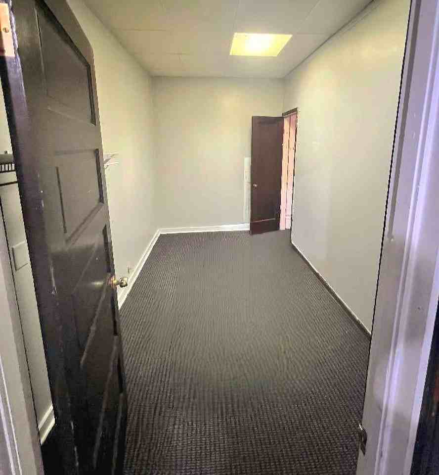 1216 State Street - Photo 5 of 18