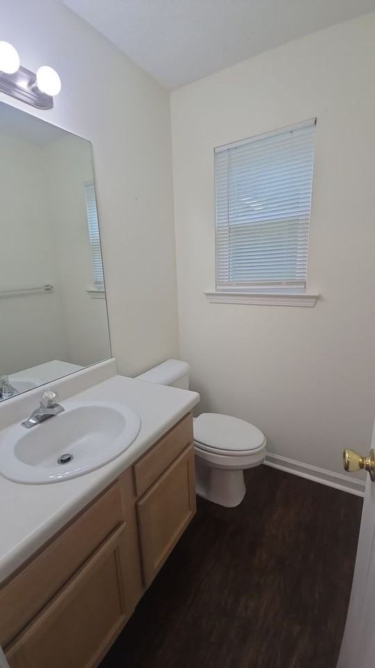 9812B Whitefield Ave - Photo 7 of 13