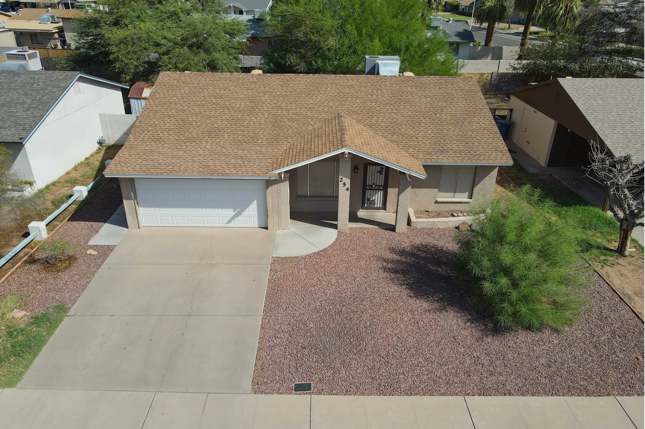 254 E Auburn Dr - Photo 5 of 44