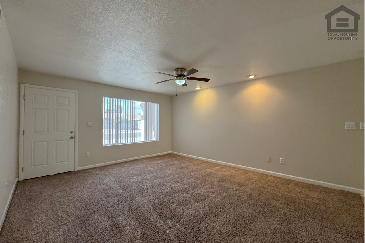 254 E Auburn Dr - Photo 6 of 44