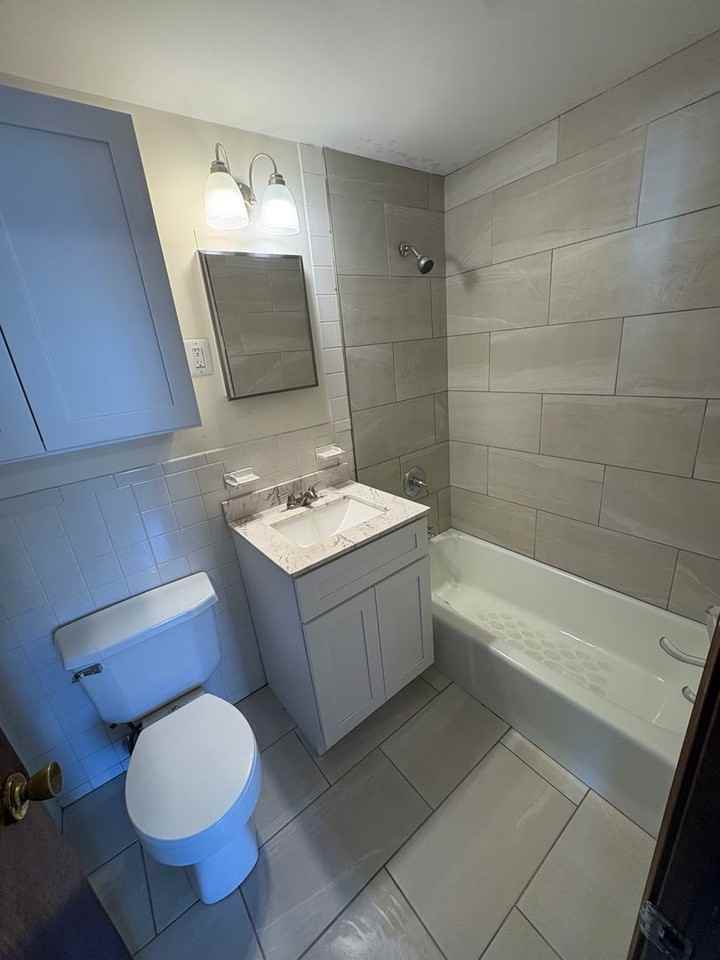 35 Groton School Rd #5 - Photo 4 of 4