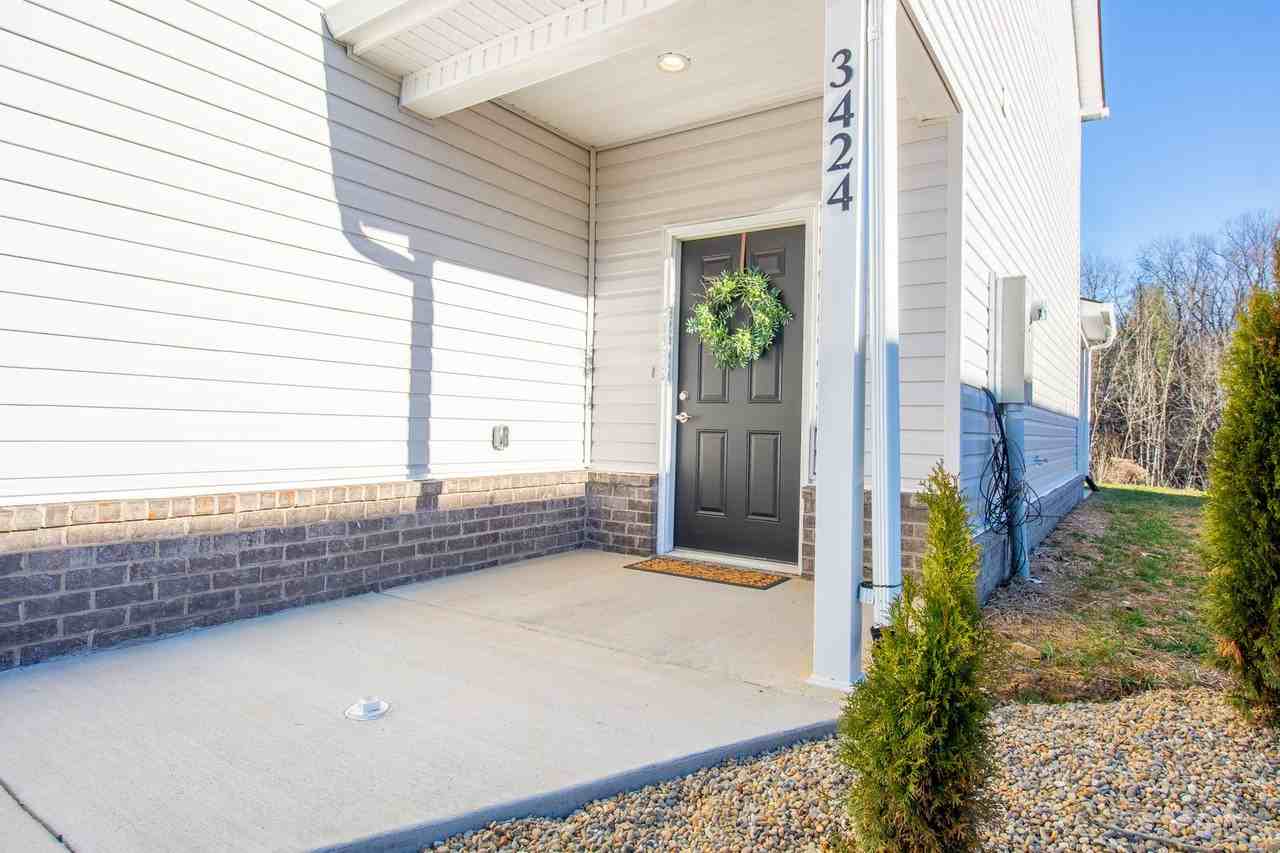 3485 Frylee Ct - Photo 4 of 32