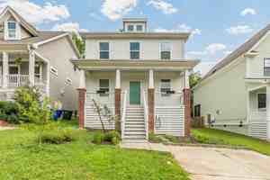 featured image of 117 Dunstan Ave