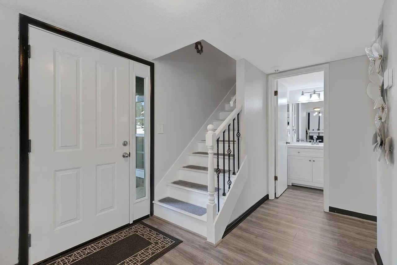 14462 91st Ave - Photo 3 of 33