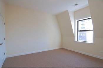 4715 N Sheridan Rd #11S - Photo 2 of 6