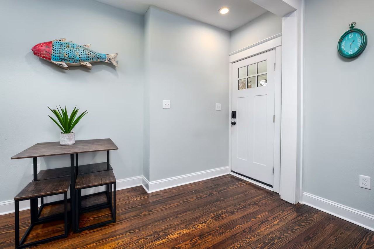 150 Lenox Ave - Photo 4 of 27