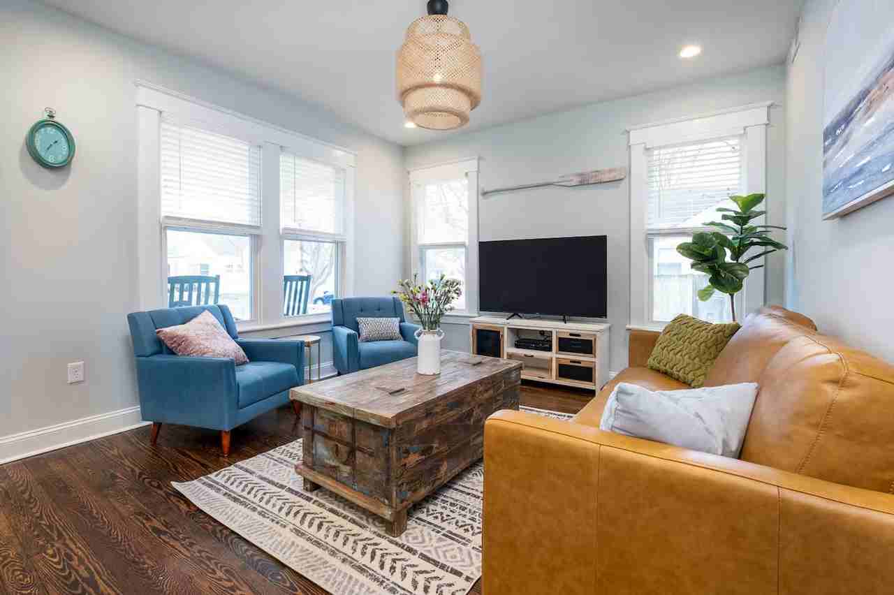 150 Lenox Ave - Photo 6 of 27