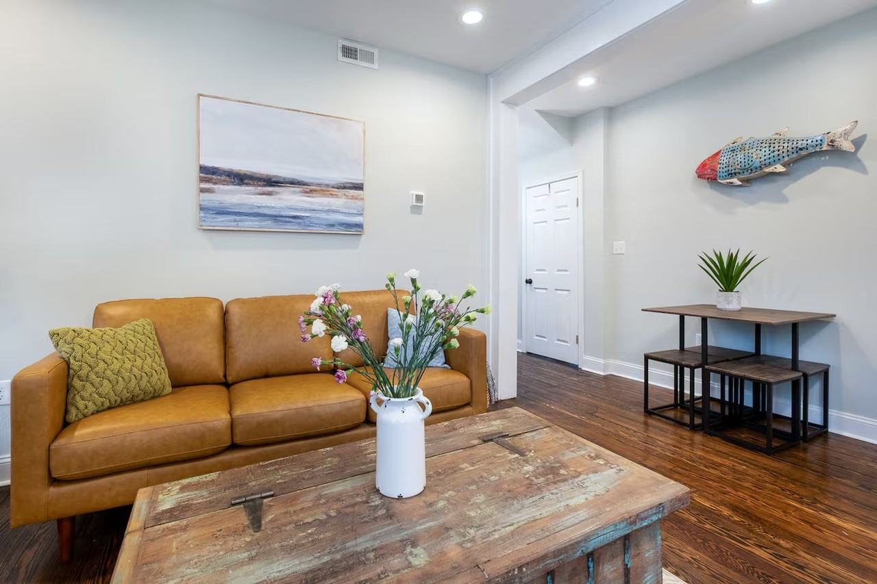 150 Lenox Ave - Photo 7 of 27