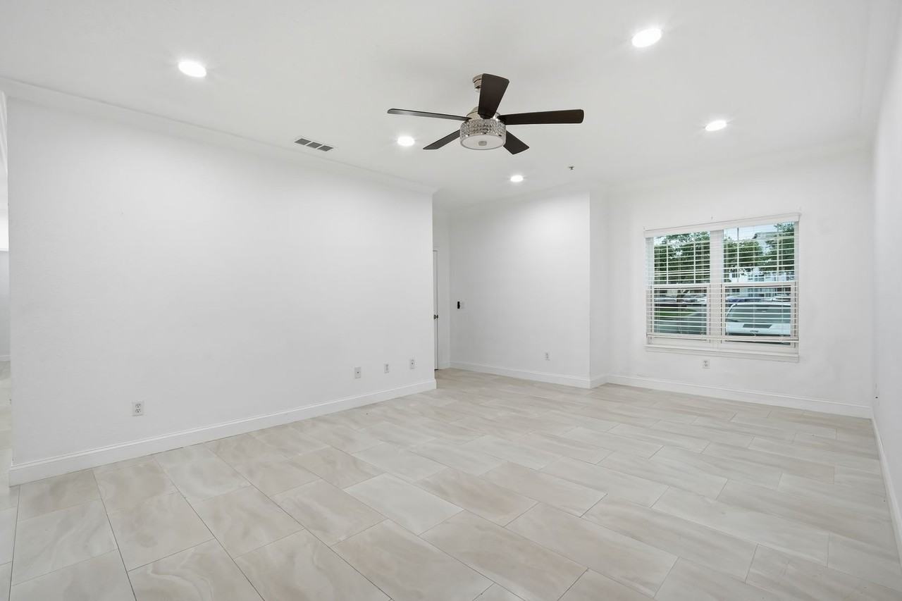 16303 Enclave Village Dr #103 - Photo 4 of 24