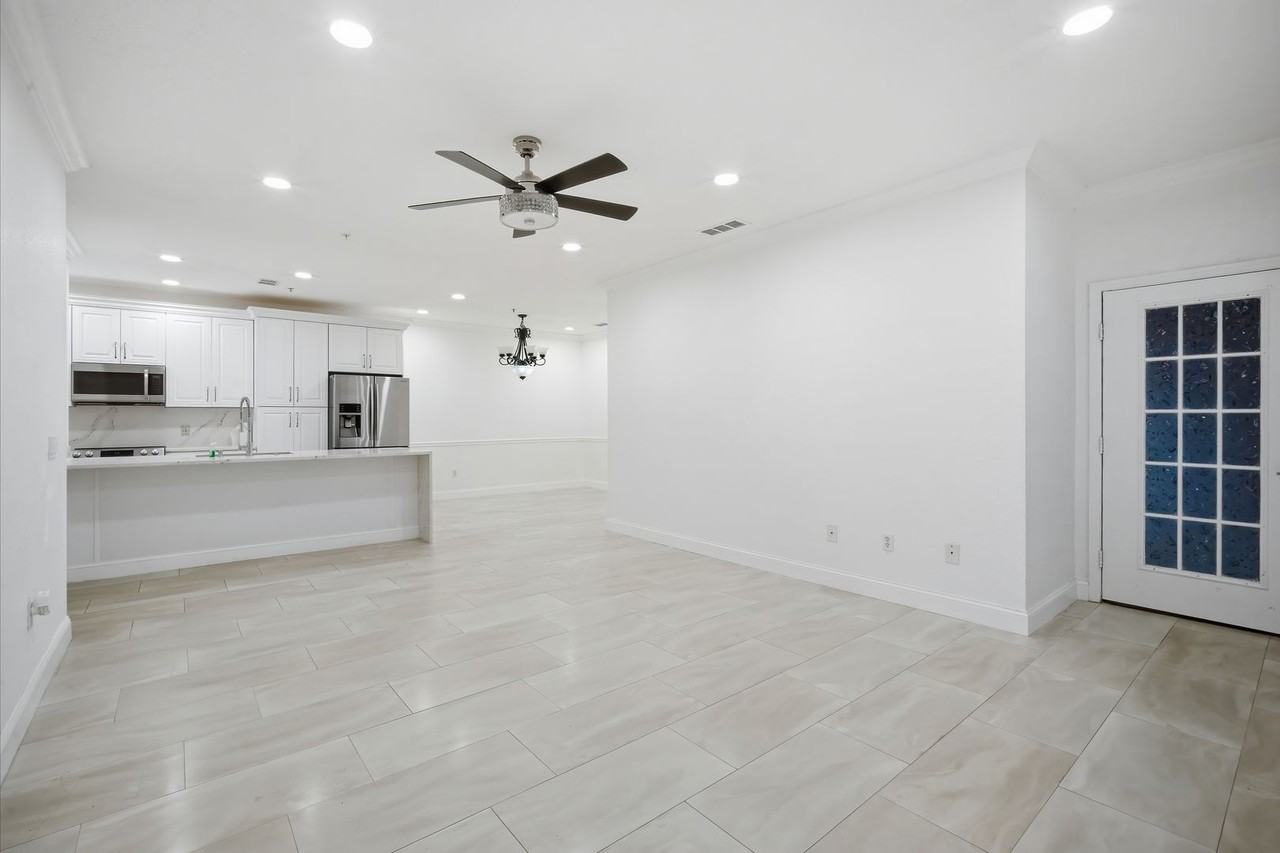 16303 Enclave Village Dr #103 - Photo 7 of 24