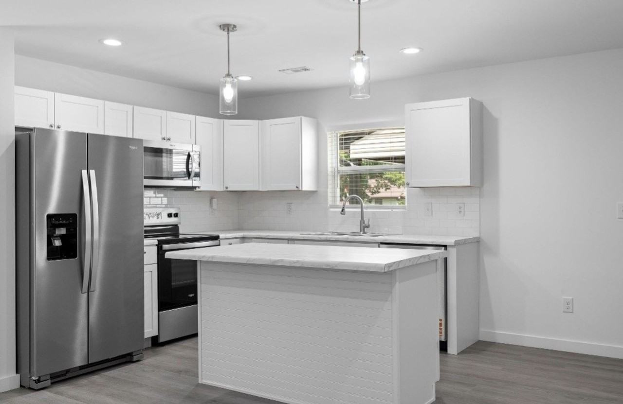 620 Buncombe St - Photo 4 of 18