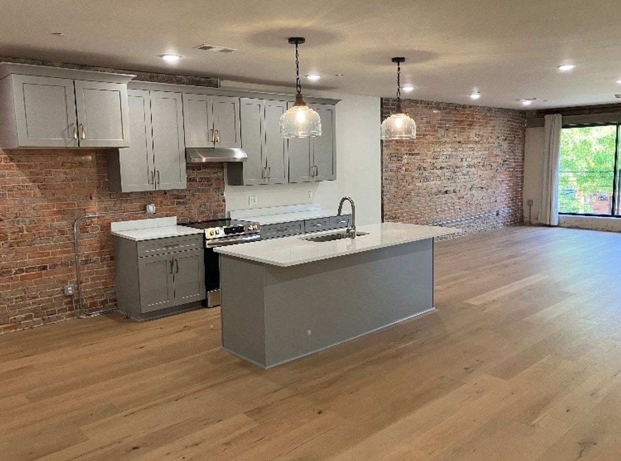213 W Main St #4 - Photo 3 of 15