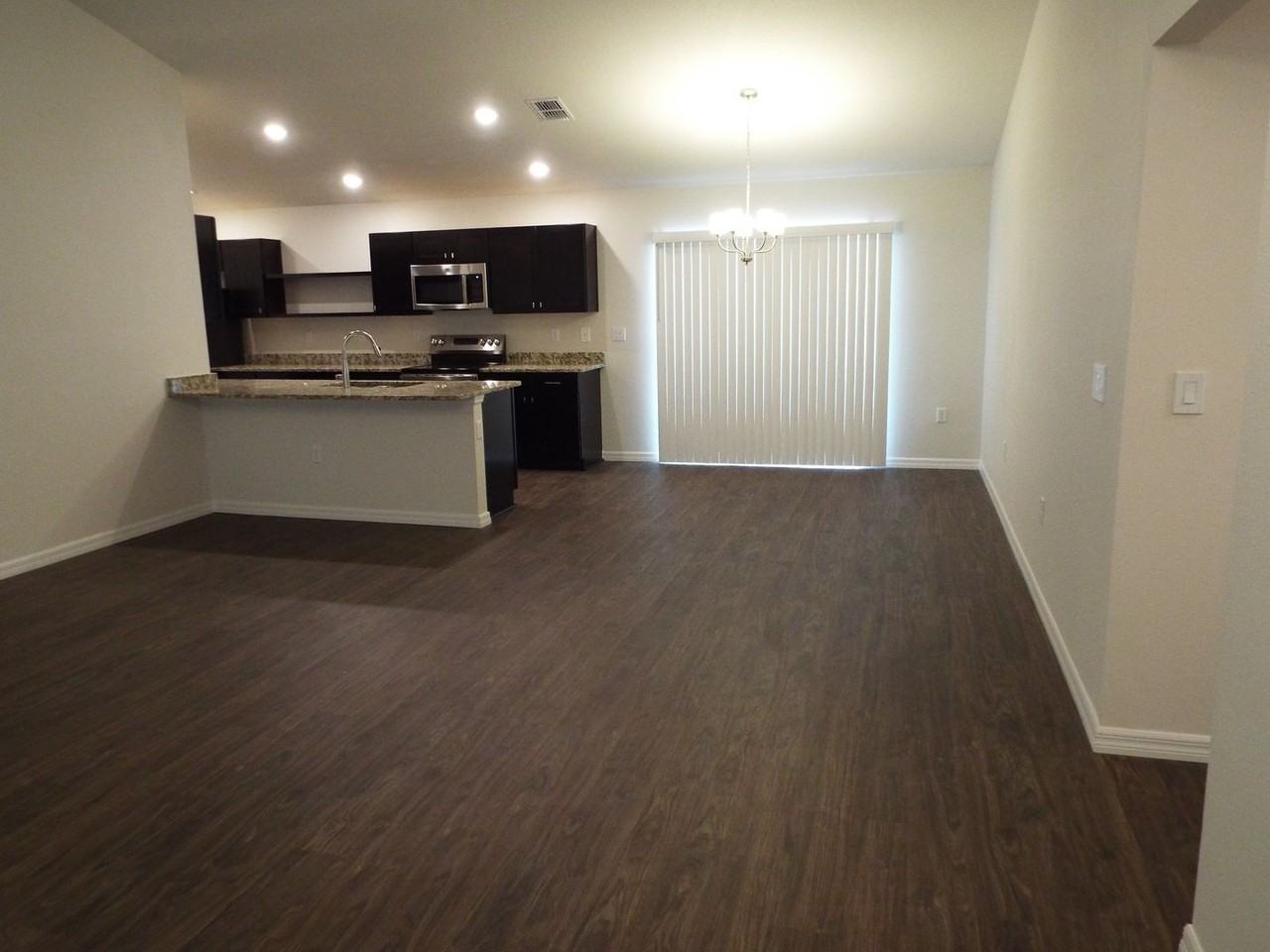 3507 Sw 155th Ln - Photo 3 of 12