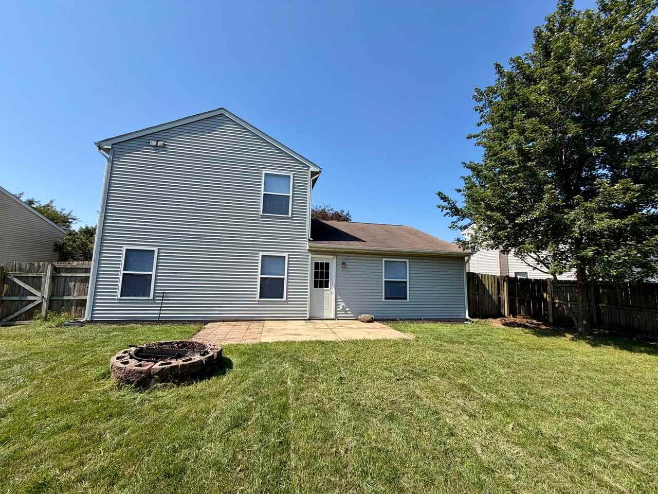3619 Starks Dr - Photo 2 of 31