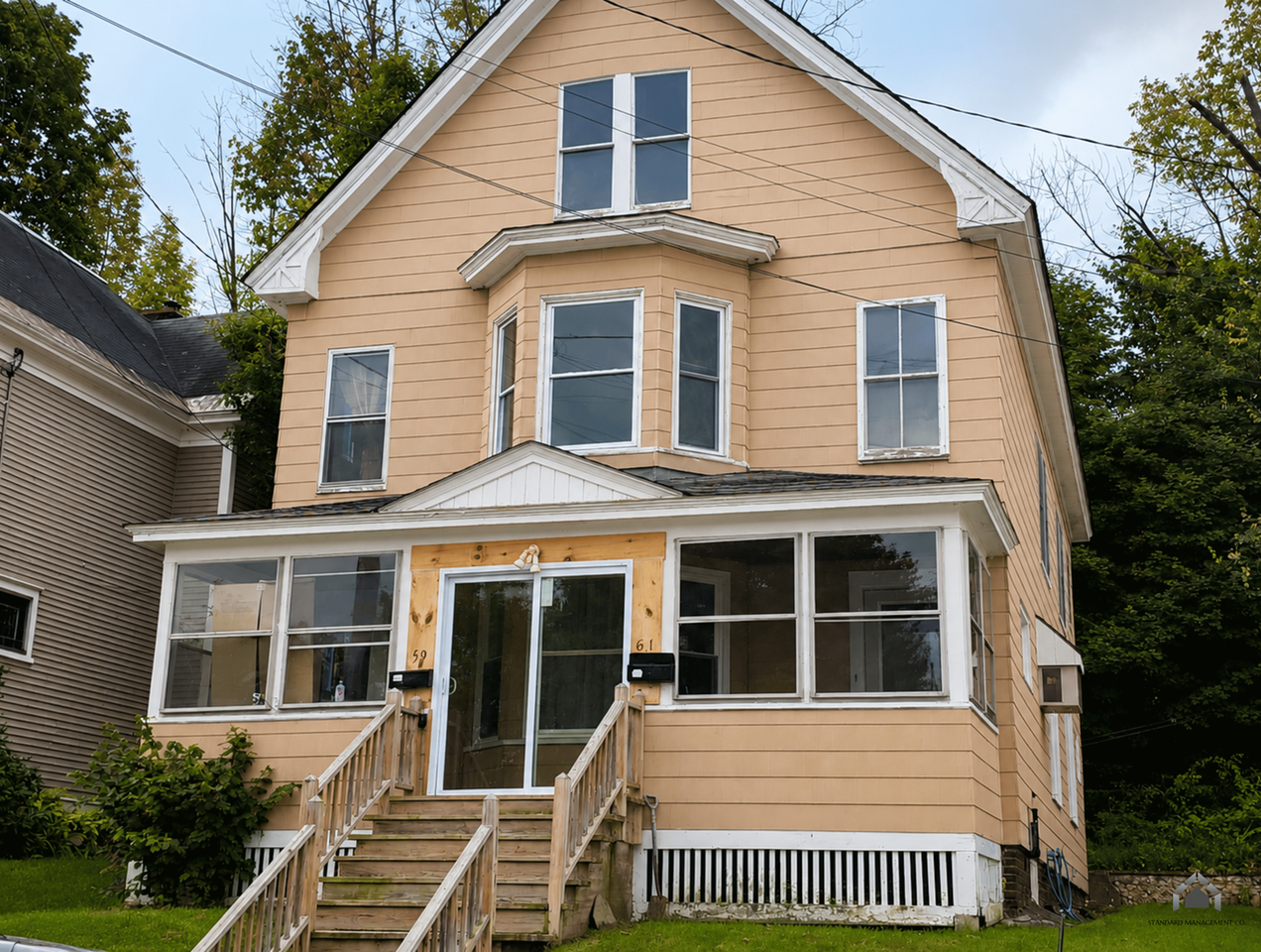 61 Washington St - Photo 3 of 9