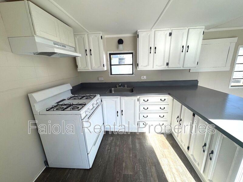 35 Rita Faiola Ln - Photo 7 of 11