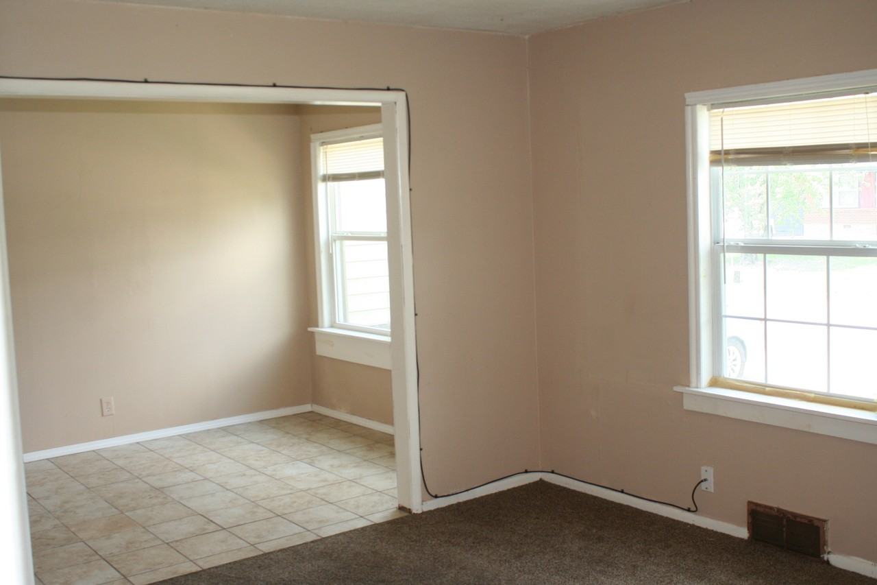 150 W 50th Pl N - Photo 5 of 19