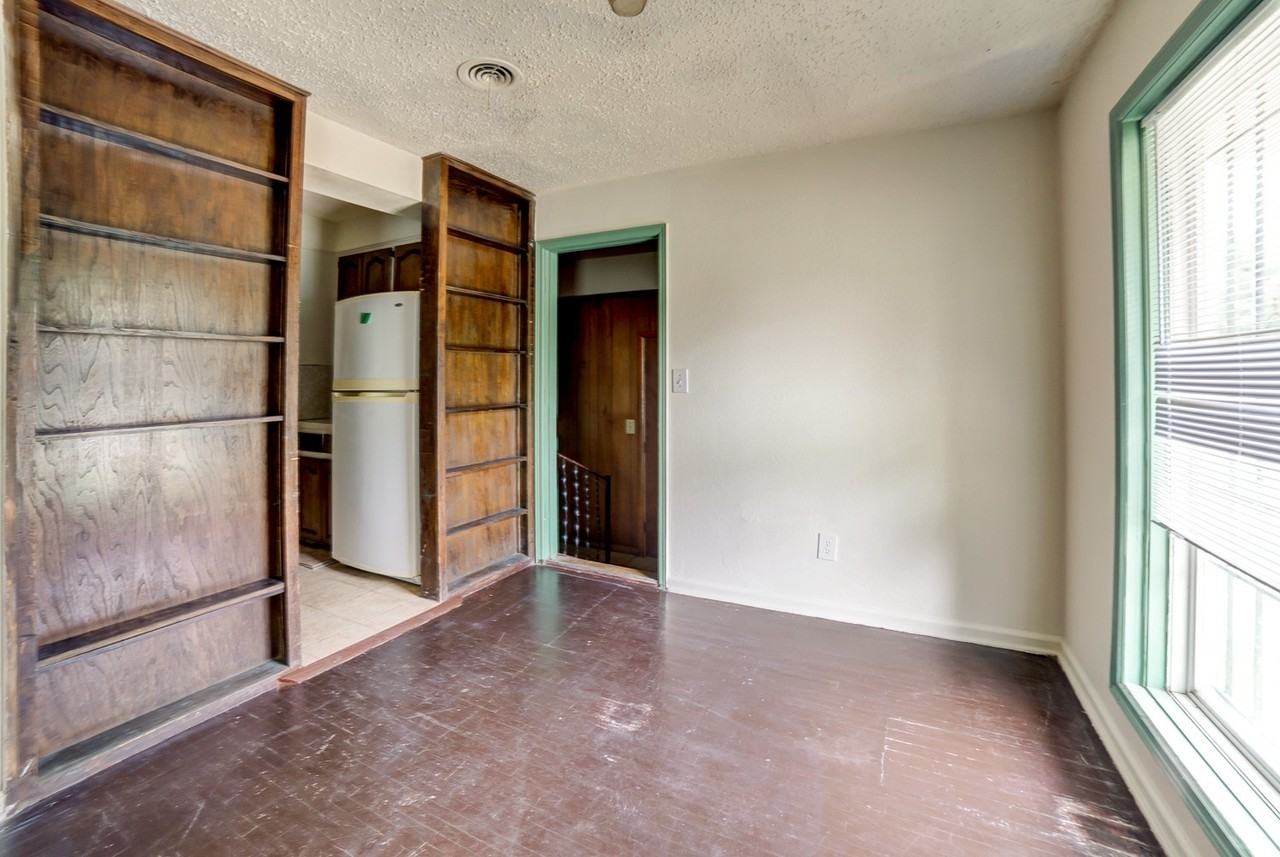 4824 N Xanthus Ave - Photo 6 of 15