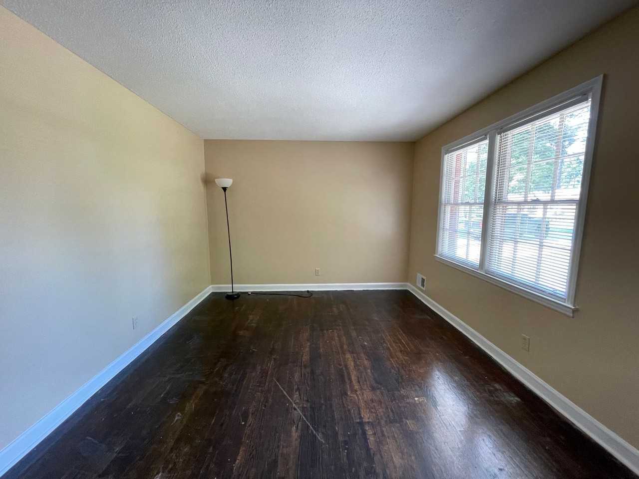 6524 Camelot St - Photo 3 of 11