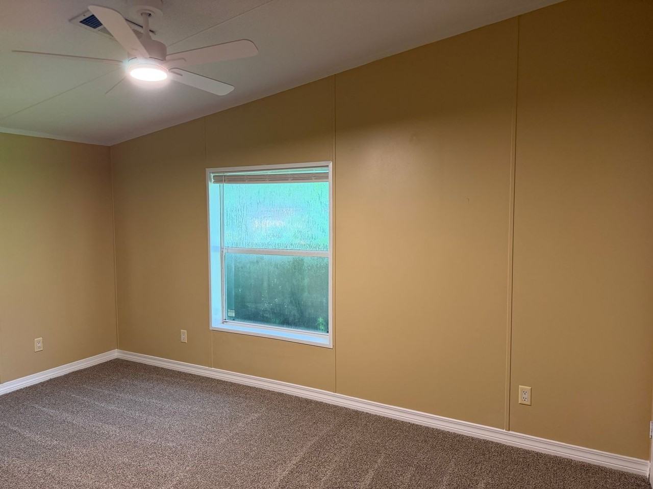 6147 Robin Rd - Photo 7 of 14