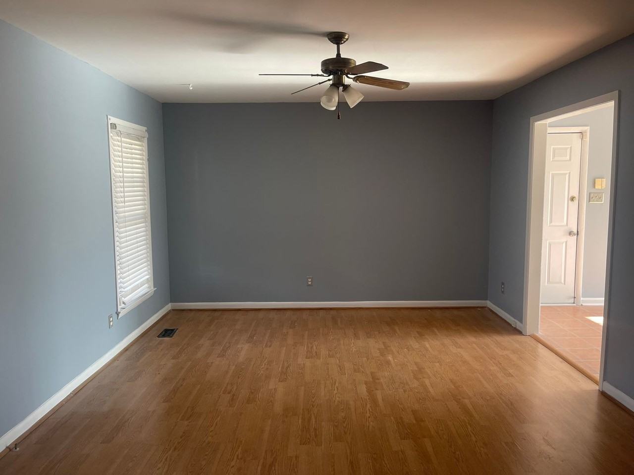 246 Bayfield Loop - Photo 6 of 19