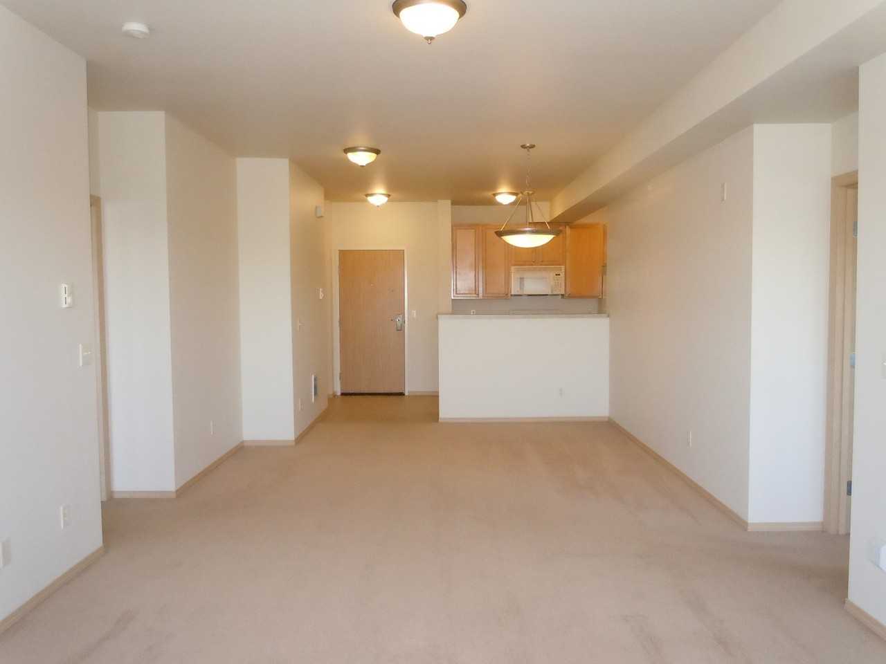 508 Darby Dr #304 - Photo 4 of 9