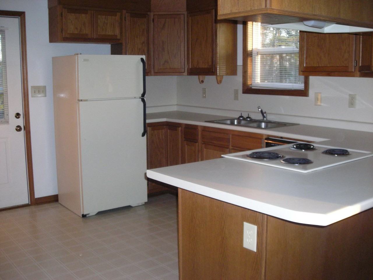 197 Isle Of Pines Rd - Photo 3 of 11