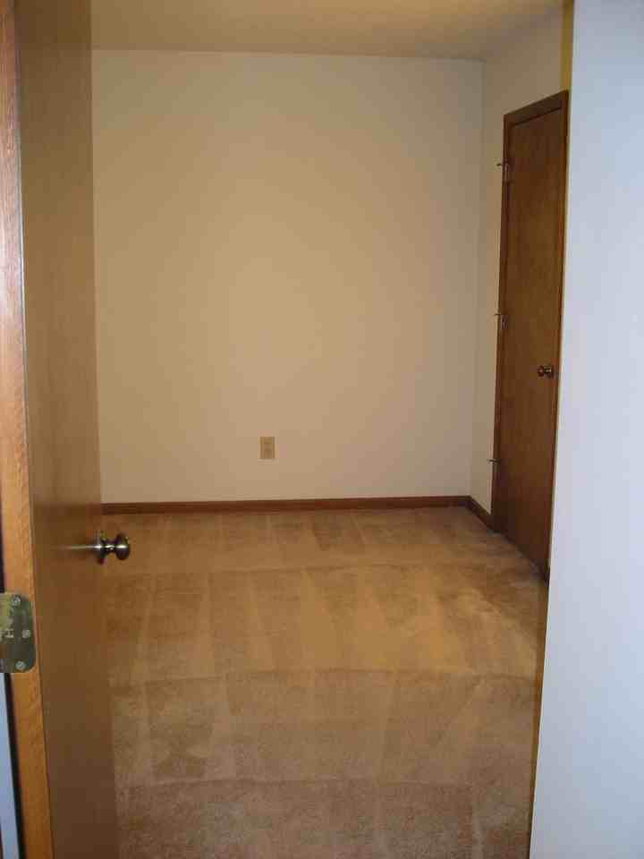 197 Isle Of Pines Rd - Photo 4 of 11