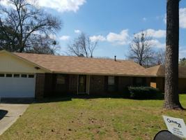 featured image of 918 Villa Ln