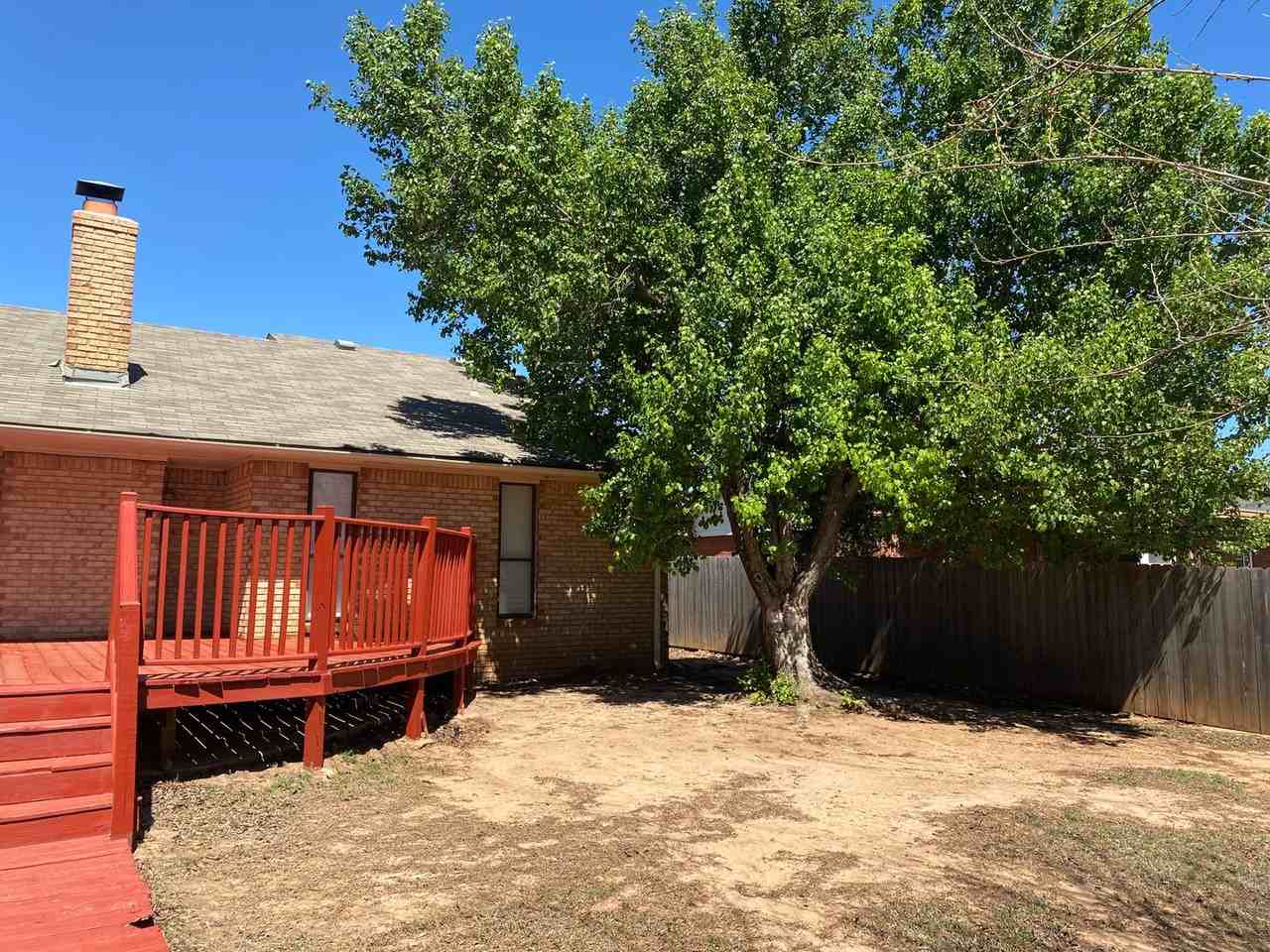 2312 Shadowlake Dr - Photo 6 of 32