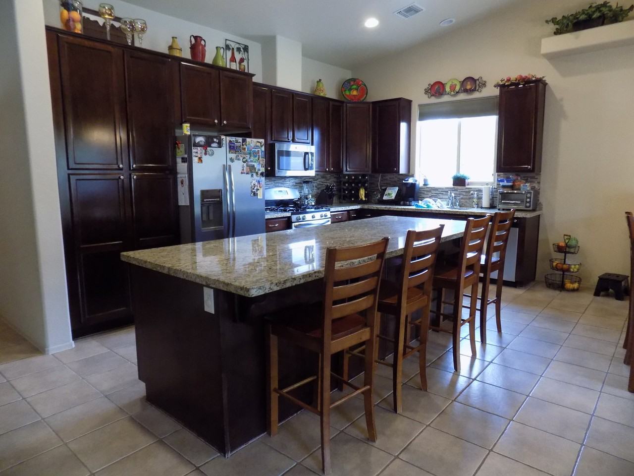 5883 E 27th Pl - Photo 7 of 31