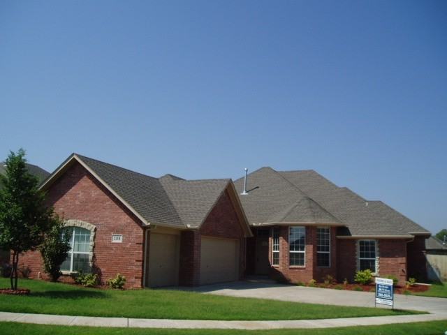 108 Stonebrook Way - Photo 2 of 17