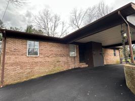 featured image of 623 Alexander St