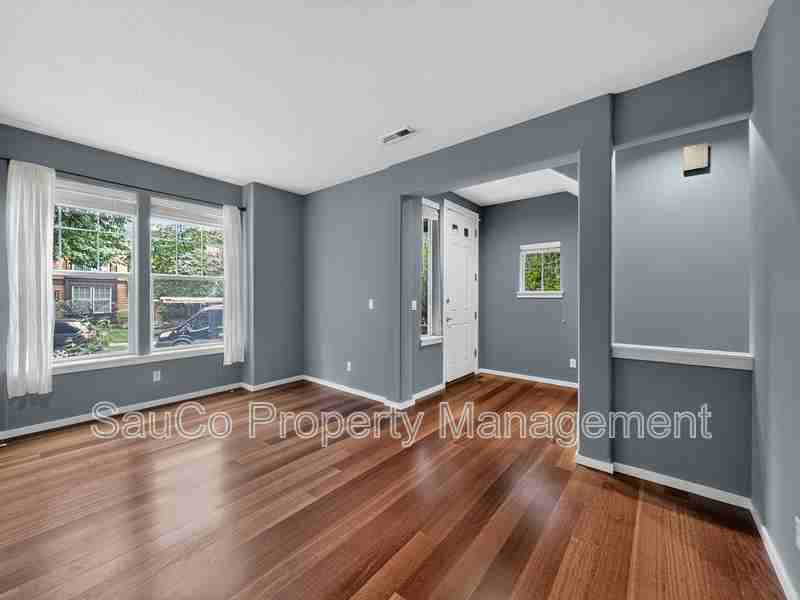 7309 Ne Stonewater St - Photo 3 of 23