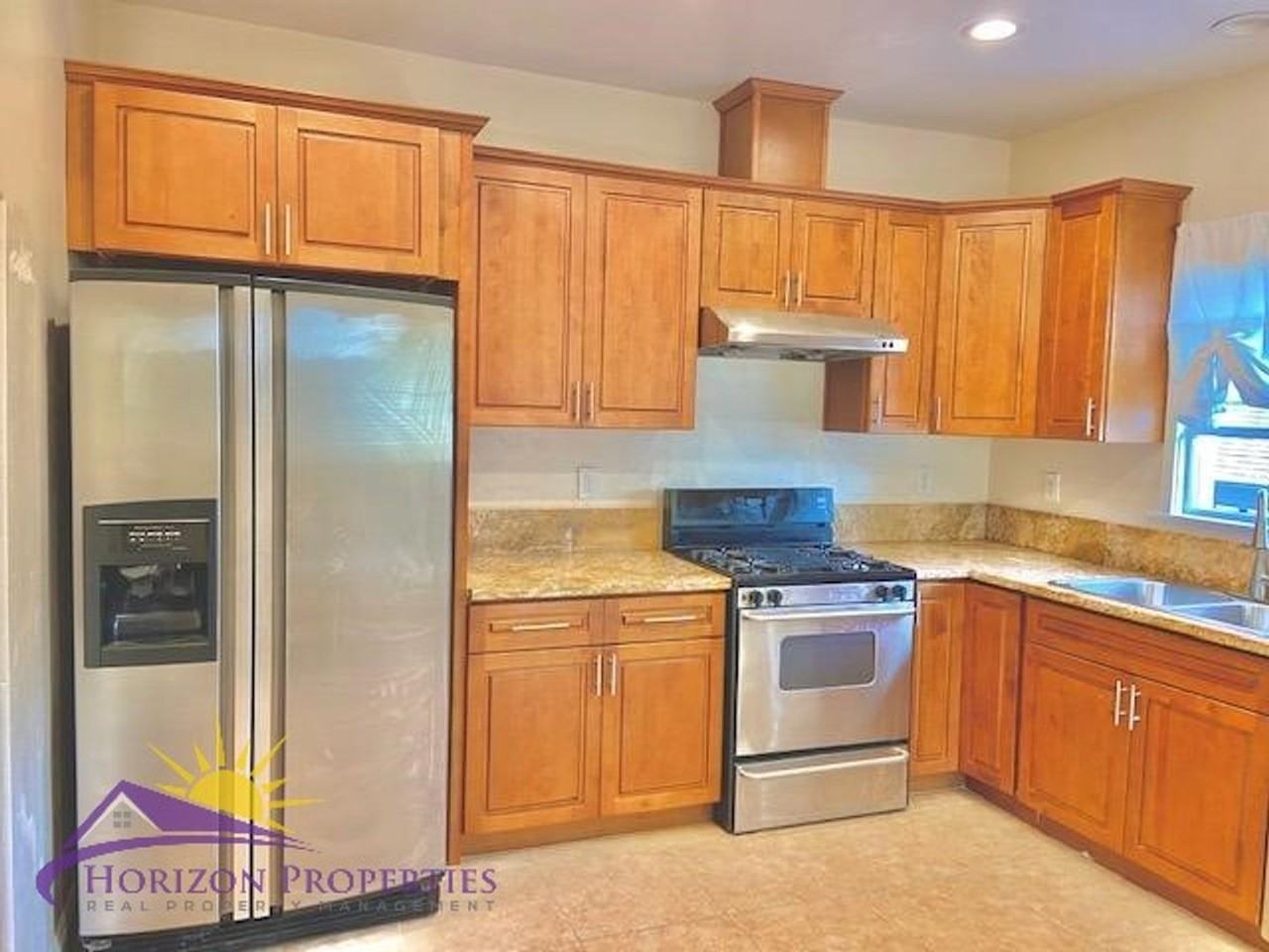 3914 35th St - Photo 5 of 19