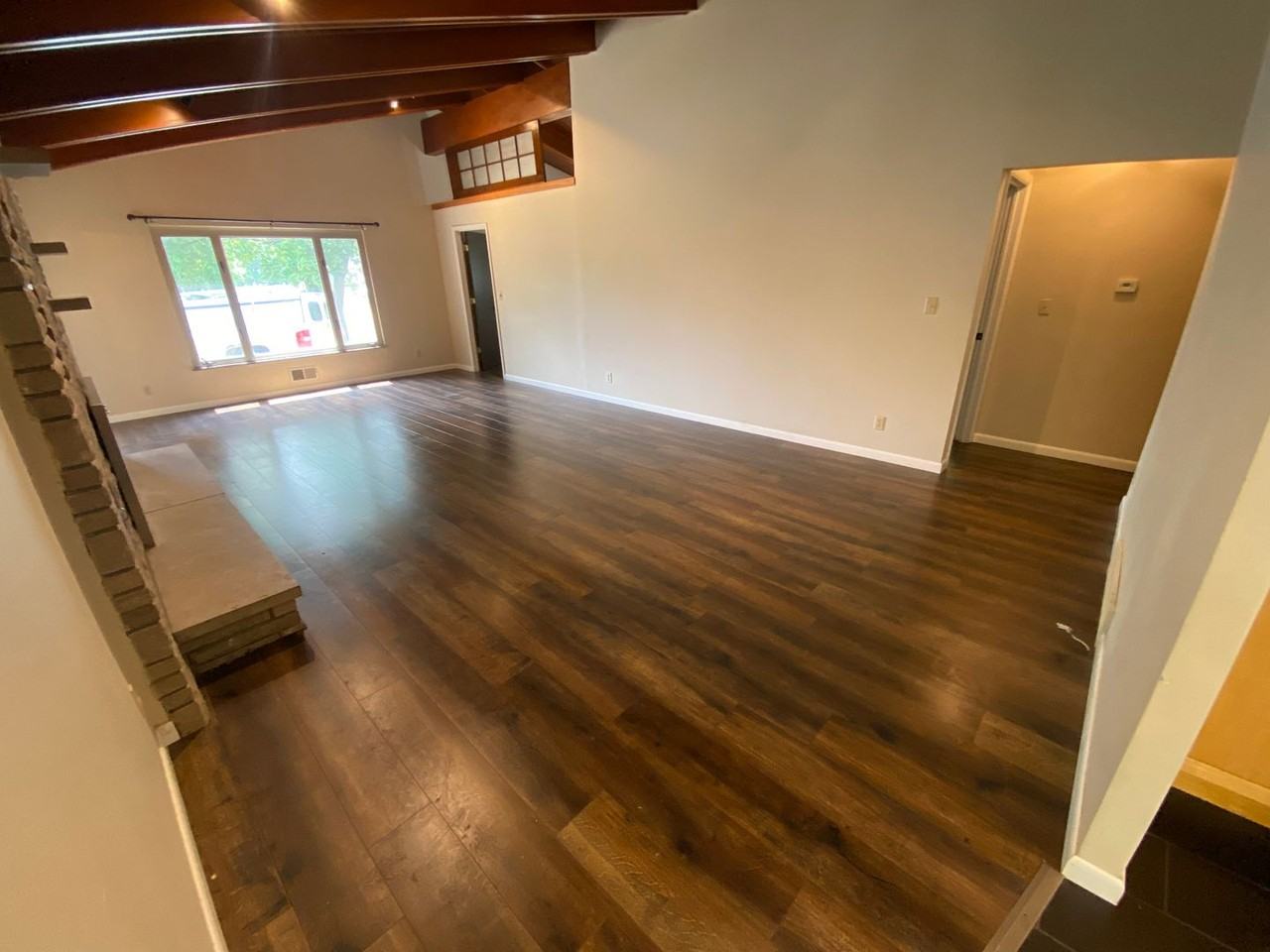 2384 Johnston Rd - Photo 6 of 48