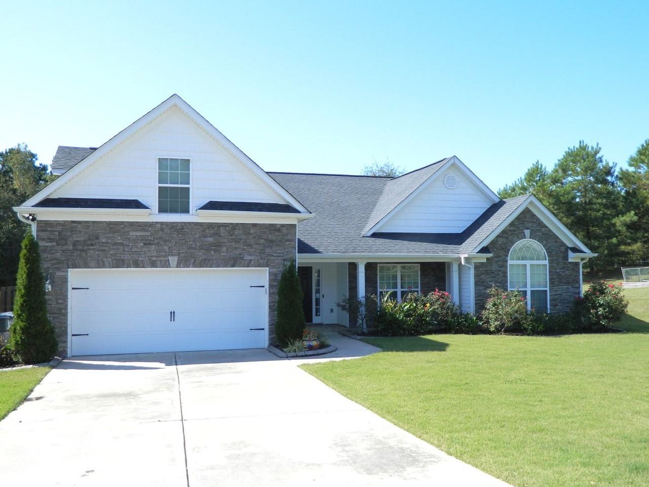 9515 Berwick Ct - Photo 2 of 44
