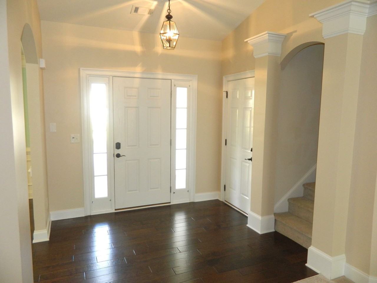 9515 Berwick Ct - Photo 7 of 44