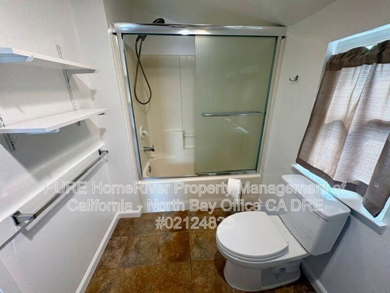 417 Keller St #B - Photo 4 of 7