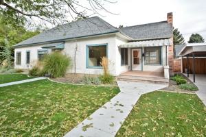 featured image of 1714 W Heron St