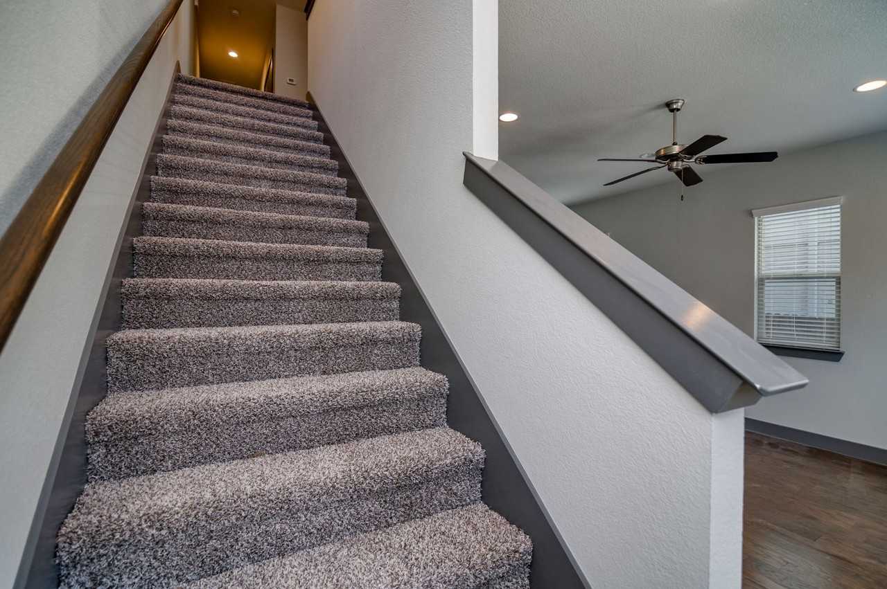 216 Wimberly St - Photo 6 of 23