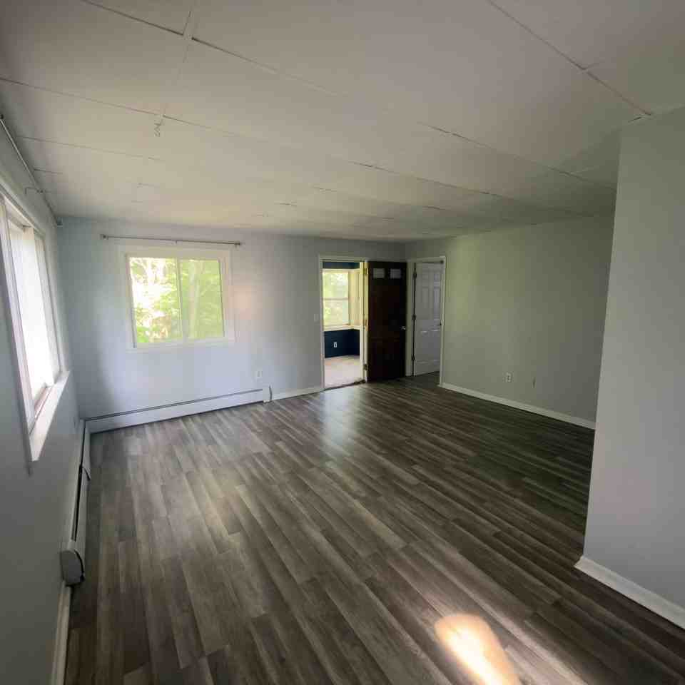 105 W Bridge St - Photo 2 of 19