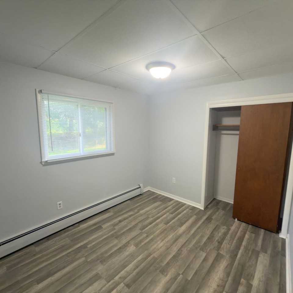 105 W Bridge St - Photo 6 of 19