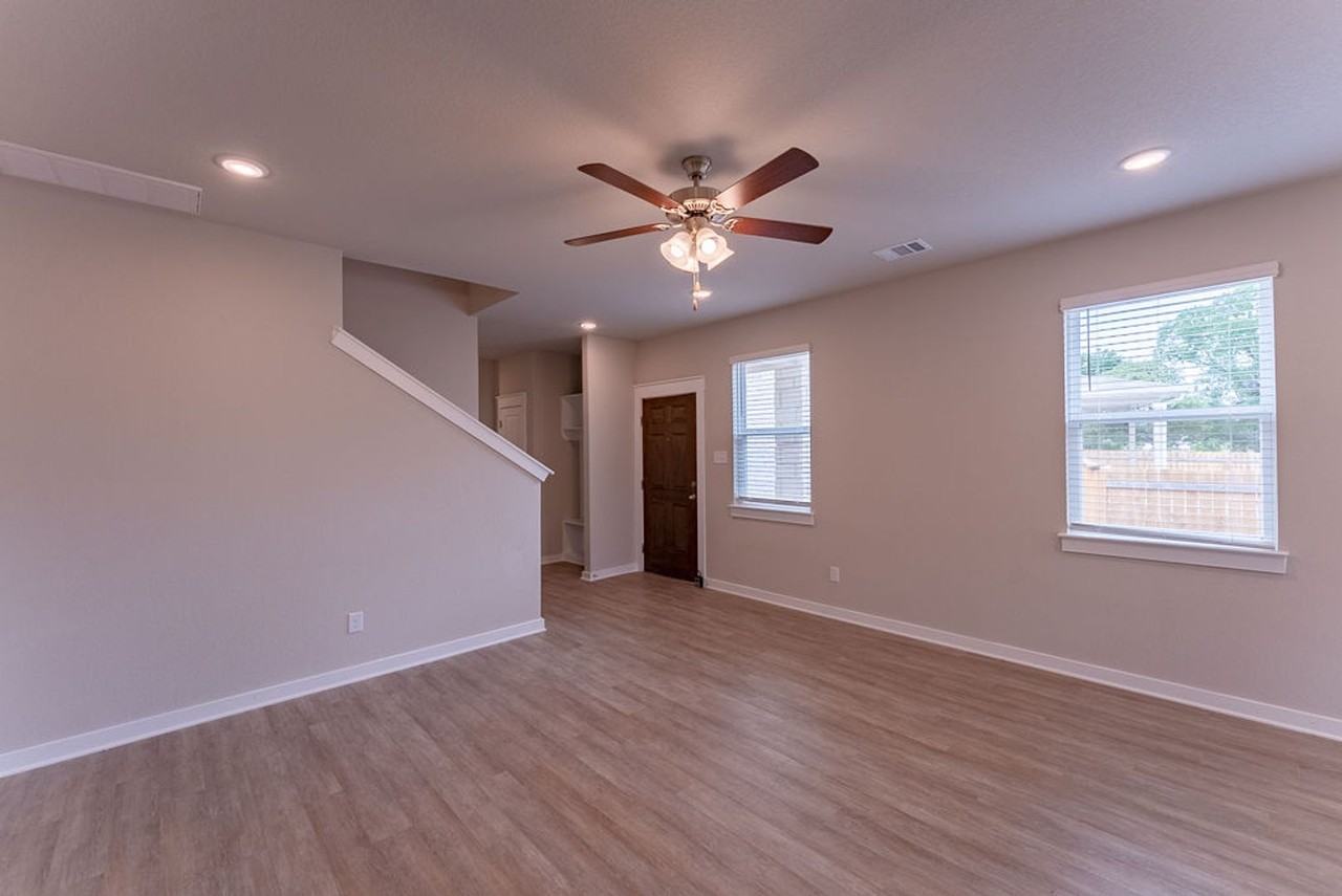 2246 Rocoso Trl - Photo 5 of 33