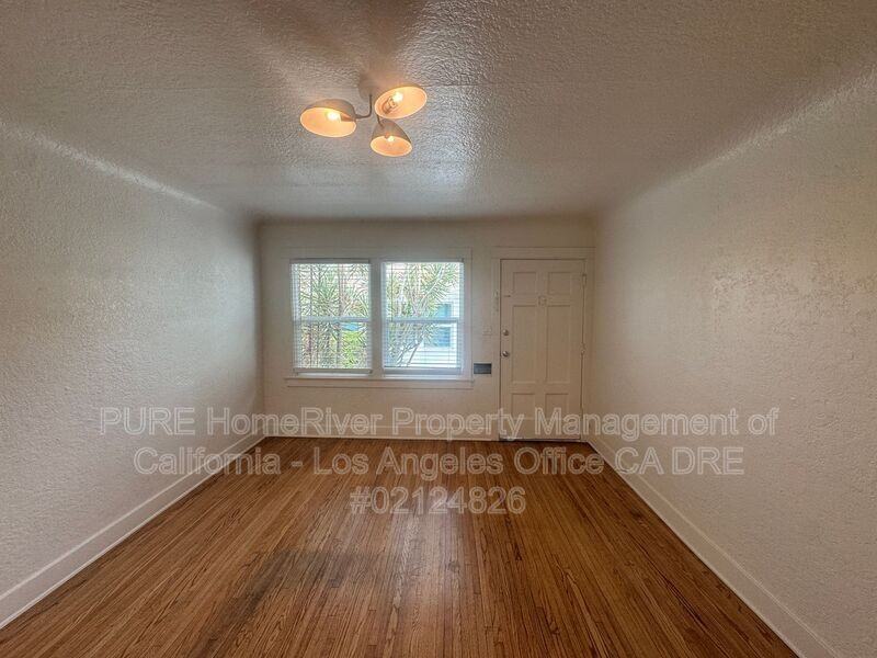 629 W 23rd St #629 - Photo 7 of 25