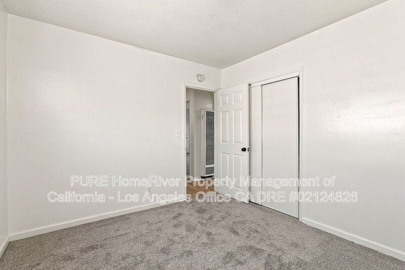 1433 W 145th St #E - Photo 7 of 17