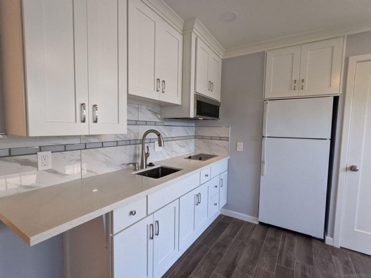 10977 Bali Ln - Photo 4 of 10