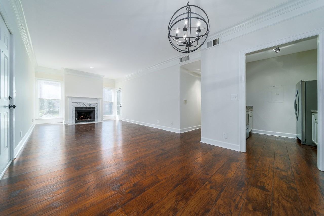 121 Sloan Rd - Photo 5 of 18